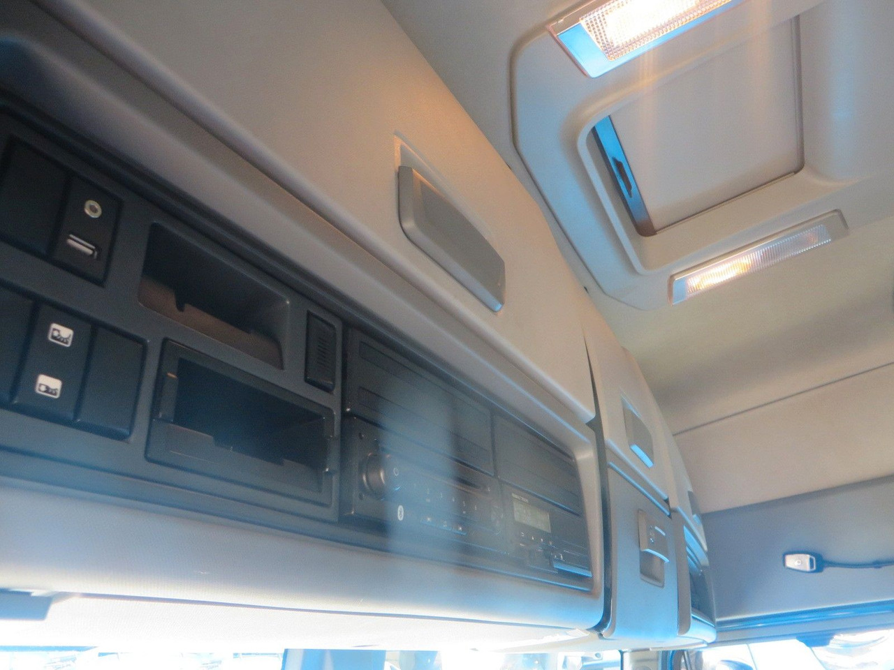 Тягач Renault T480 SC 4x2Tractor SELECTION: фото 15