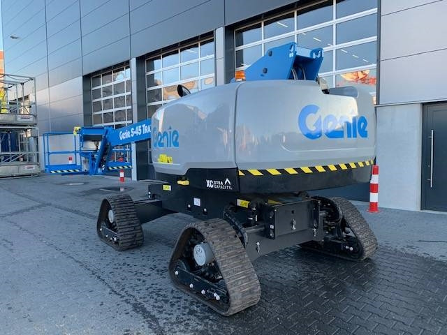 Genie S 45 XC Trax - Телескопічний підйомник: фото 2 Genie S 45 XC Trax - Телескопічний підйомник: фото 2
