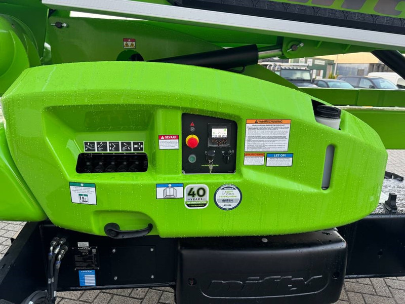 Новий Колінчастий підйомник Niftylift HR 21 D 4x4: фото 7 Новий Колінчастий підйомник Niftylift HR 21 D 4x4: фото 7