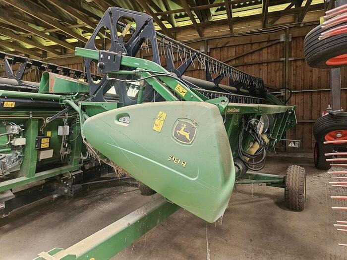 John Deere 618R - Жниварка зернова: фото 2 John Deere 618R - Жниварка зернова: фото 2