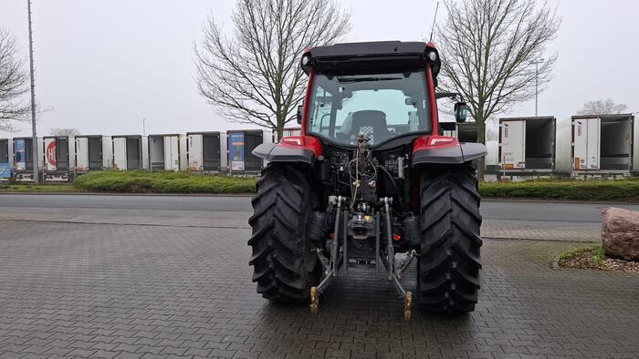 Valtra A95 - Трактор: фото 3 Valtra A95 - Трактор: фото 3