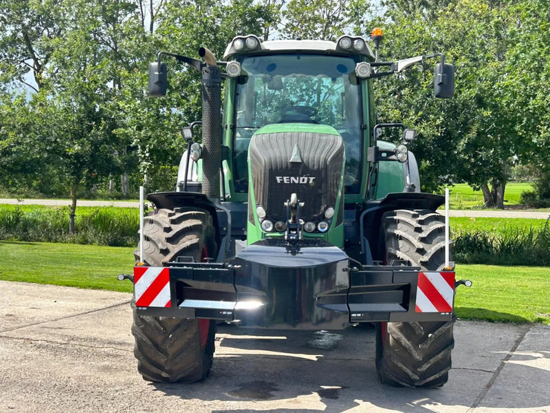 Fendt 822 VARIO Fendt Fendt vario 822 - Трактор: фото 2 Fendt 822 VARIO Fendt Fendt vario 822 - Трактор: фото 2