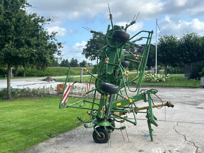 Krone KW 8.82/8 Schudder 8 elements Schudder - Сіноворушилка: фото 3 Krone KW 8.82/8 Schudder 8 elements Schudder - Сіноворушилка: фото 3