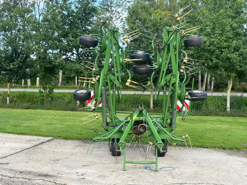 Krone KW 8.82/8 Schudder 8 elements Schudder - Сіноворушилка: фото 2 Krone KW 8.82/8 Schudder 8 elements Schudder - Сіноворушилка: фото 2