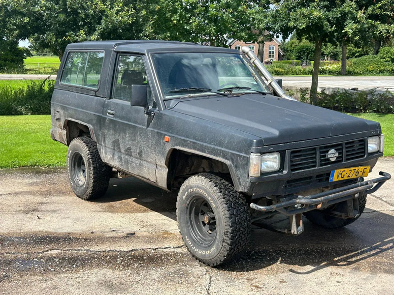 Nissan Patrol Patrol R 2.8 Turbo Diesel GRIJS KENTEKEN YOUNG TIMER - Легковий автомобіль: фото 1 Nissan Patrol Patrol R 2.8 Turbo Diesel GRIJS KENTEKEN YOUNG TIMER - Легковий автомобіль: фото 1