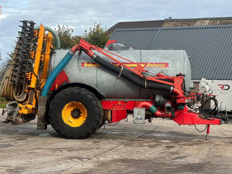 Schuitemaker Robusta 116 + Veenhuis euroject 7.60 Bemestertank - Сільськогосподарська техніка: фото 1 Schuitemaker Robusta 116 + Veenhuis euroject 7.60 Bemestertank - Сільськогосподарська техніка: фото 1