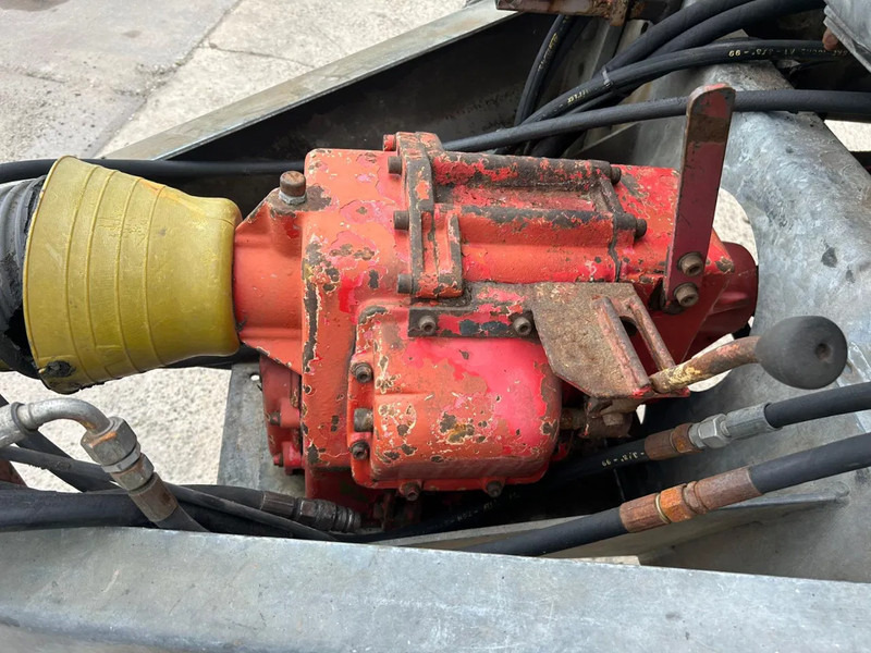 Сільськогосподарська техніка Schuitemaker Robusta 78 7800 Liter tank: фото 10