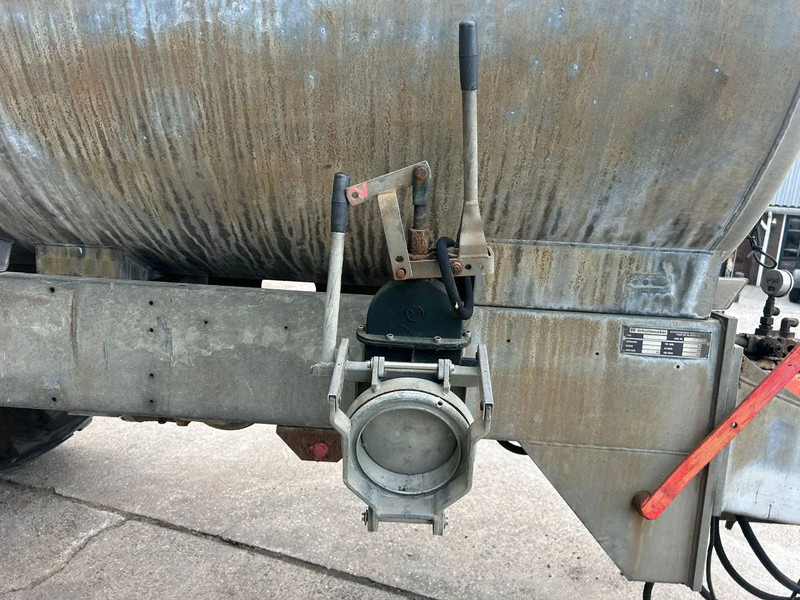 Сільськогосподарська техніка Schuitemaker Robusta 78 7800 Liter tank: фото 12