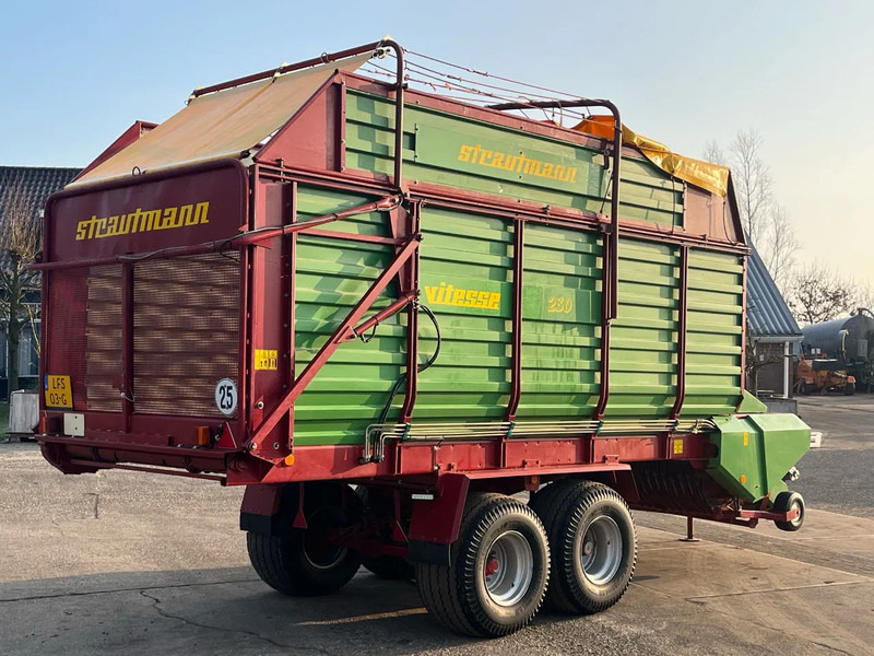 Strautmann Super vitesse 230 Opraapwagen Ladewagen stalvoeren - Сільськогосподарська техніка: фото 5 Strautmann Super vitesse 230 Opraapwagen Ladewagen stalvoeren - Сільськогосподарська техніка: фото 5