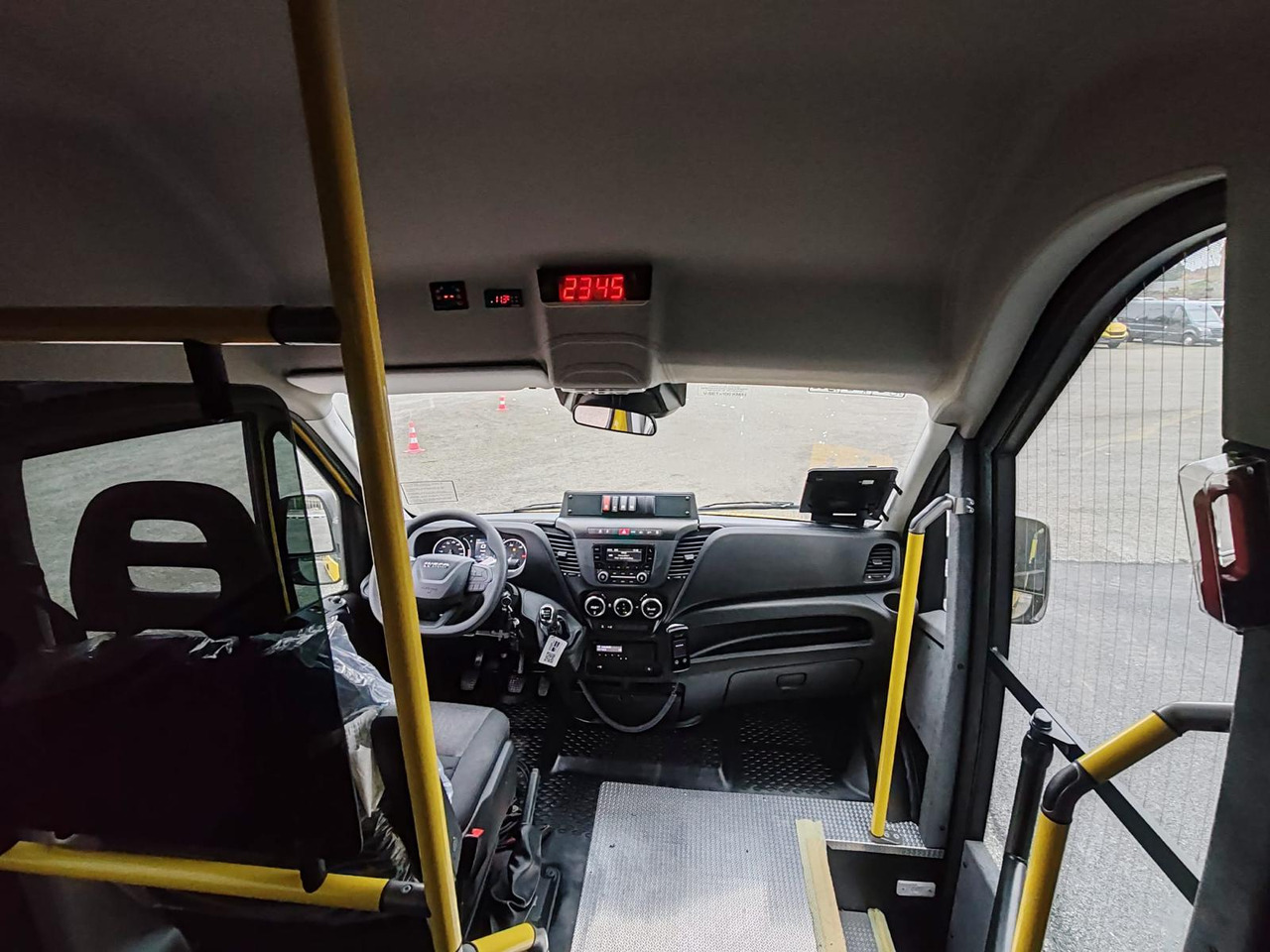 Новий Мікроавтобус, Пасажирський фургон 5 MINIBUS IVECO DAILY NEUF ET NON IMMATRICULE: фото 12