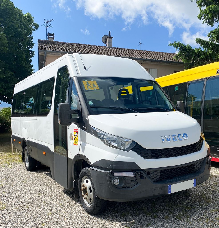 IVECO DAILY LINE 2016 - Мікроавтобус, Пасажирський фургон: фото 1 IVECO DAILY LINE 2016 - Мікроавтобус, Пасажирський фургон: фото 1