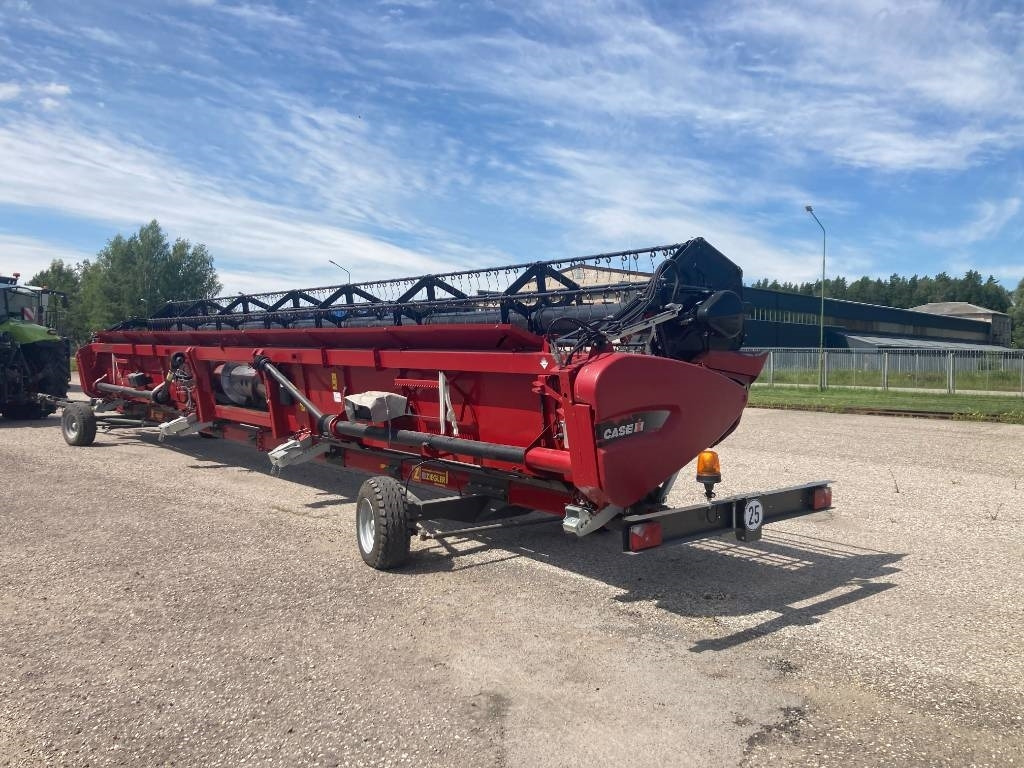 Case IH 3050 - Навісне обладнання для комбайна: фото 3 Case IH 3050 - Навісне обладнання для комбайна: фото 3