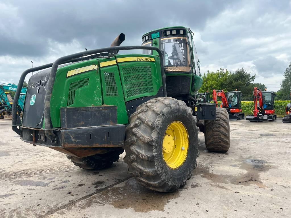John Deere 1470 E - Харвестер: фото 5 John Deere 1470 E - Харвестер: фото 5