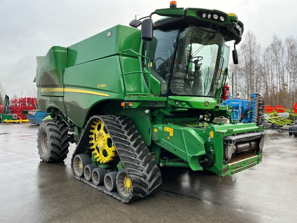 John Deere S 785i - Зернозбиральний комбайн: фото 1 John Deere S 785i - Зернозбиральний комбайн: фото 1