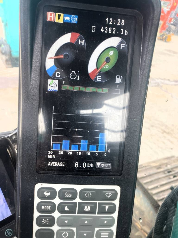 Гусеничний екскаватор Kobelco SK 140 SRLC-5: фото 8