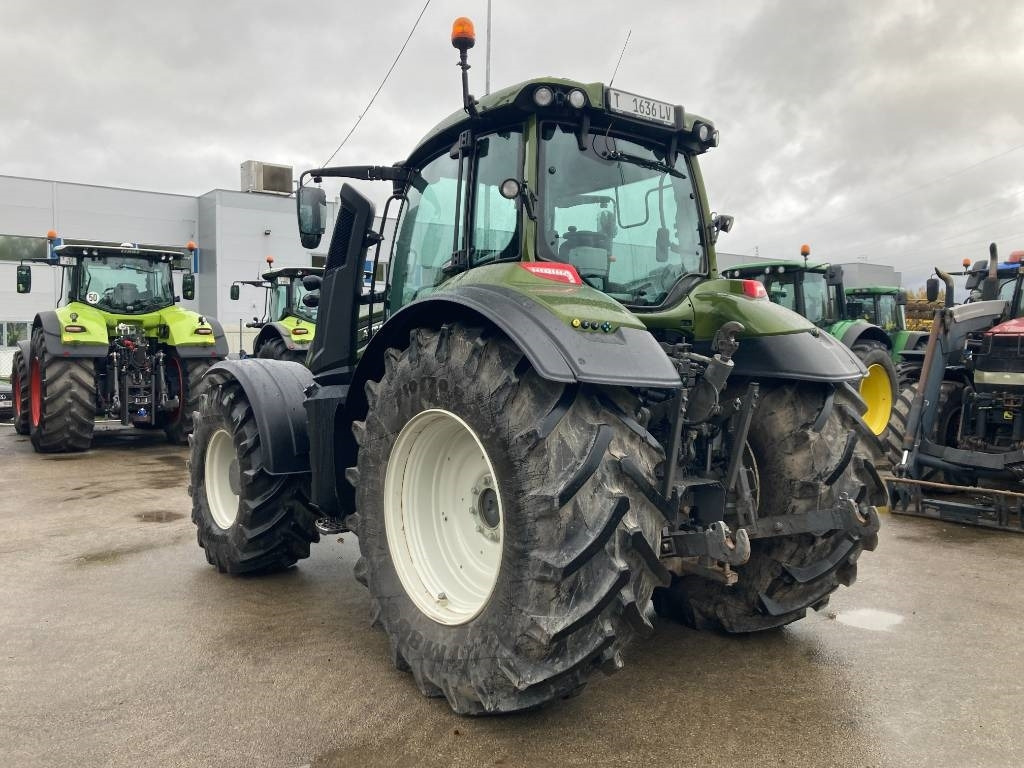 Valtra T 234 - Трактор: фото 5 Valtra T 234 - Трактор: фото 5