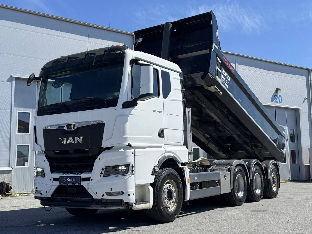 Dumperbil MAN TGX 35.510 8X4-4 BL CH -2022 | Parabel luft - Самоскид вантажівка: фото 1 Dumperbil MAN TGX 35.510 8X4-4 BL CH -2022 | Parabel luft - Самоскид вантажівка: фото 1
