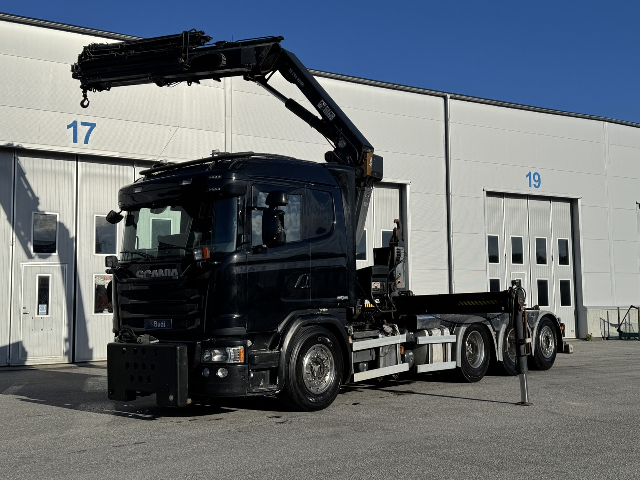 Kranväxlare Scania G450 LB 8X4*4 HNB -2015 | HIAB | Plogförberedd - Гаковий мультиліфт вантажівка, Вантажівка з маніпулятором: фото 1 Kranväxlare Scania G450 LB 8X4*4 HNB -2015 | HIAB | Plogförberedd - Гаковий мультиліфт вантажівка, Вантажівка з маніпулятором: фото 1