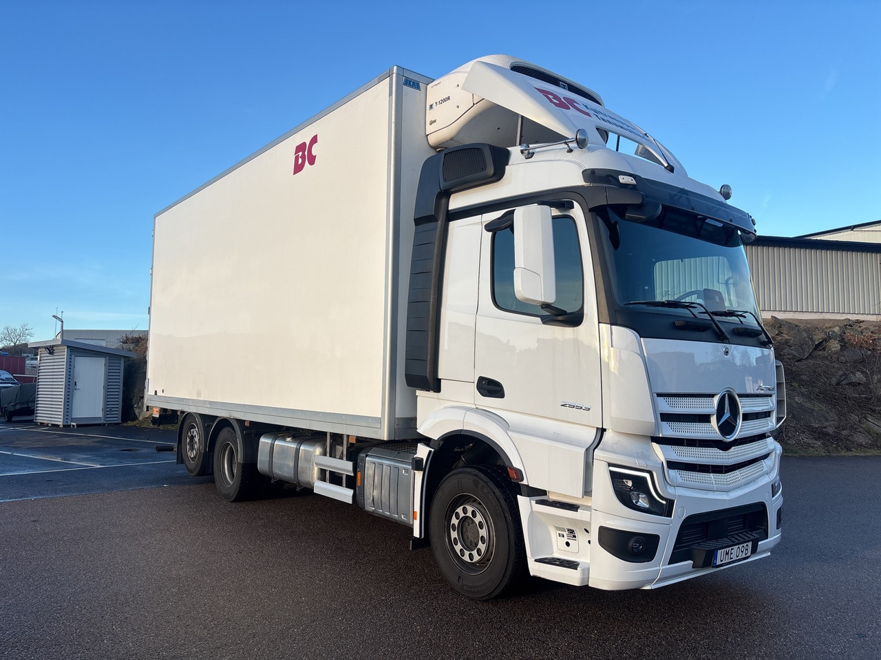 Kylbil Mercedes-Benz Actros -2024 - Рефрижератор вантажівка: фото 1 Kylbil Mercedes-Benz Actros -2024 - Рефрижератор вантажівка: фото 1