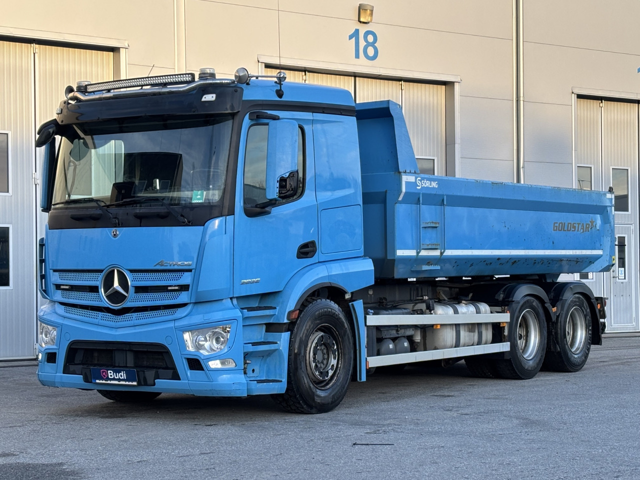 Schaktbil Mercedes-Benz Actros 2836 -2021 | Sörling Goldstar | Full-luft - Самоскид вантажівка: фото 1 Schaktbil Mercedes-Benz Actros 2836 -2021 | Sörling Goldstar | Full-luft - Самоскид вантажівка: фото 1