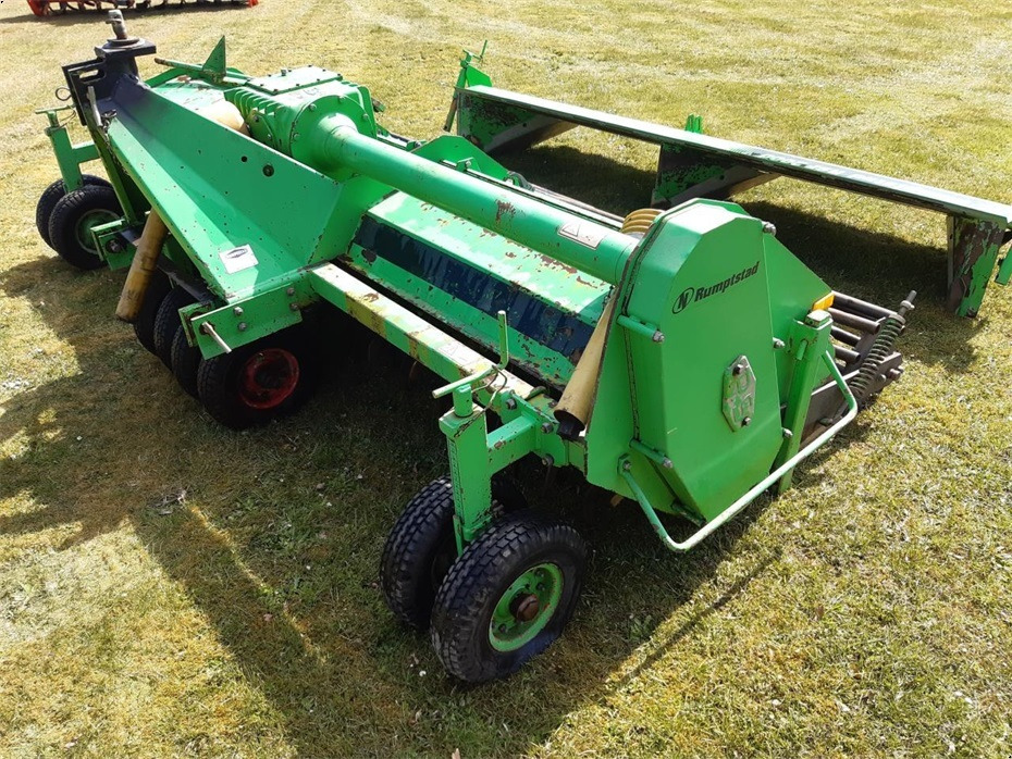 Rumptstad
RSF 2000 - Грунтофреза: фото 1 Rumptstad
RSF 2000 - Грунтофреза: фото 1