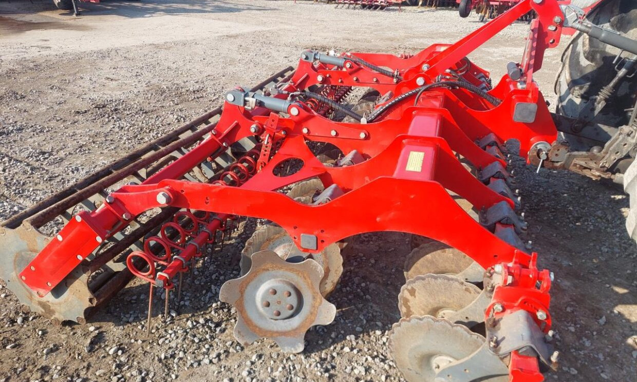 Unia ARES XL 4 - Дисковий культиватор: фото 2 Unia ARES XL 4 - Дисковий культиватор: фото 2