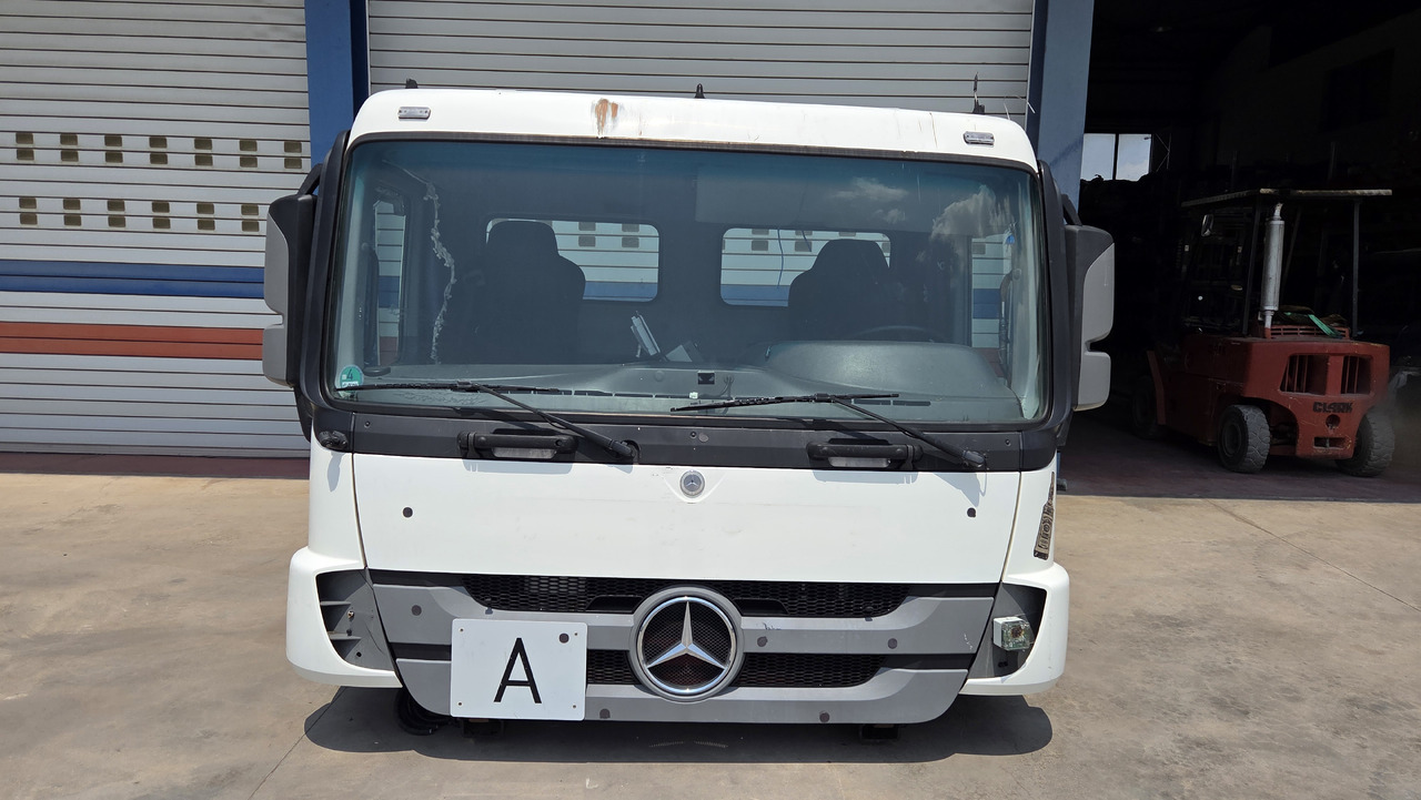 MERCEDES-BENZ ACTROS MP3 SHORT 9416002005 - Кабіна: фото 1 MERCEDES-BENZ ACTROS MP3 SHORT 9416002005 - Кабіна: фото 1