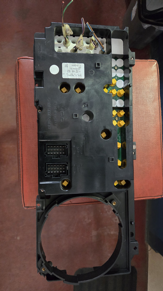 MERCEDES-BENZ INSTRUMENT PANEL MERCEDES ATEGO - Приладова панель в категорії Вантажівки: фото 3 MERCEDES-BENZ INSTRUMENT PANEL MERCEDES ATEGO - Приладова панель в категорії Вантажівки: фото 3