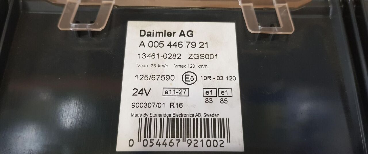 Mercedes-Benz AXOR EURO 5 - Приладова панель в категорії Вантажівки: фото 2 Mercedes-Benz AXOR EURO 5 - Приладова панель в категорії Вантажівки: фото 2