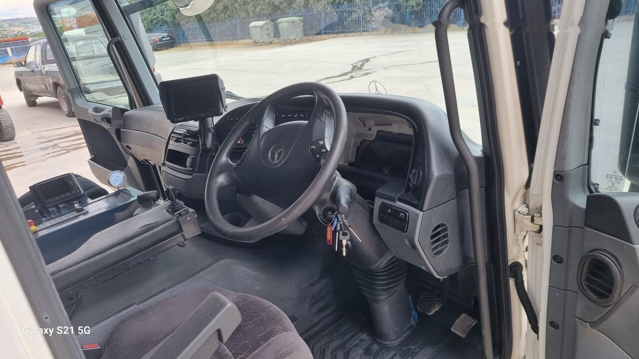 Mercedes-Benz CAB MERCEDES ACTROS MP 3 MEDIUM Mercedes-Benz ACTROS MP3 - Кабіна в категорії Вантажівки: фото 5 Mercedes-Benz CAB MERCEDES ACTROS MP 3 MEDIUM Mercedes-Benz ACTROS MP3 - Кабіна в категорії Вантажівки: фото 5