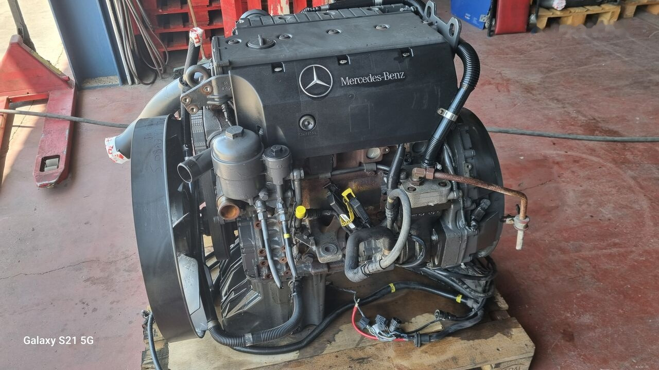 Mercedes-Benz MOTOR OM 924 LA EURO 5 OM 924 930 Mercedes-Benz ATEGO - Двигун в категорії Вантажівки: фото 5 Mercedes-Benz MOTOR OM 924 LA EURO 5 OM 924 930 Mercedes-Benz ATEGO - Двигун в категорії Вантажівки: фото 5