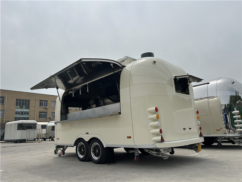 European Food Truck Pizza Food Truck, Smash Burger Foodtruck - Торговий причіп: фото 3 European Food Truck Pizza Food Truck, Smash Burger Foodtruck - Торговий причіп: фото 3