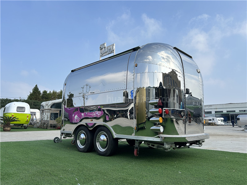 HUANMAI Burger Food Truck Beverage Food Trailer - Торговий причіп: фото 3 HUANMAI Burger Food Truck Beverage Food Trailer - Торговий причіп: фото 3