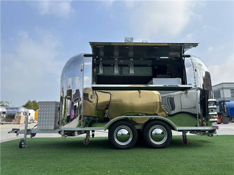 HUANMAI Burger Food Truck Beverage Food Trailer - Торговий причіп: фото 1 HUANMAI Burger Food Truck Beverage Food Trailer - Торговий причіп: фото 1