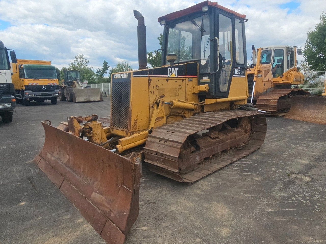 CAT D3C Raupe - Бульдозер: фото 1 CAT D3C Raupe - Бульдозер: фото 1