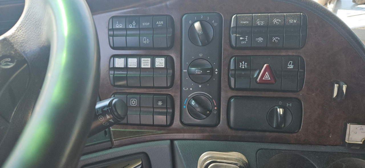 Mercedes-Benz Actros 2544 6x2 Tankwagen - Вантажівка цистерна: фото 5 Mercedes-Benz Actros 2544 6x2 Tankwagen - Вантажівка цистерна: фото 5