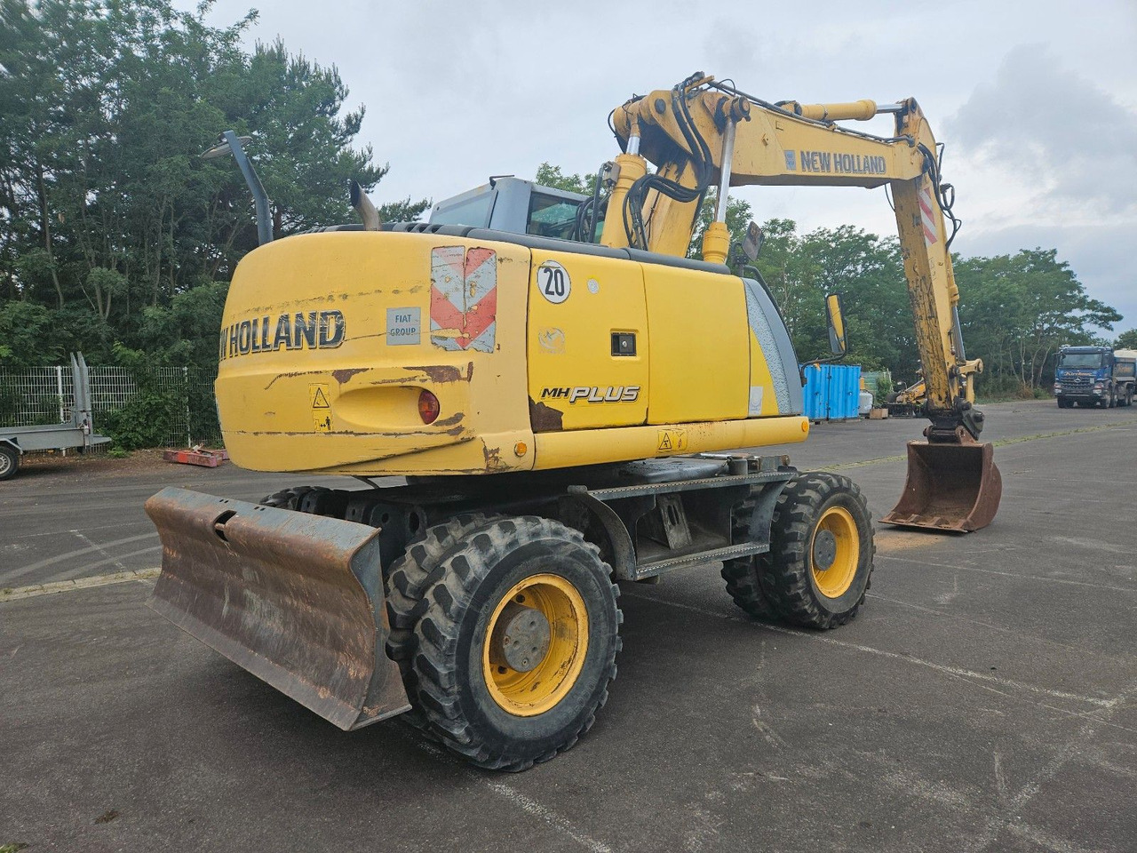 New Holland MH Plus 18t Mobilbagger - Колісний екскаватор: фото 4 New Holland MH Plus 18t Mobilbagger - Колісний екскаватор: фото 4