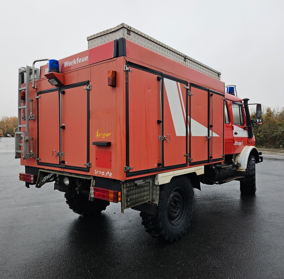 Unimog U4000 4x4 DOKA Tanklöschfahrzeug Feuerwehr - Вантажівка цистерна: фото 4 Unimog U4000 4x4 DOKA Tanklöschfahrzeug Feuerwehr - Вантажівка цистерна: фото 4