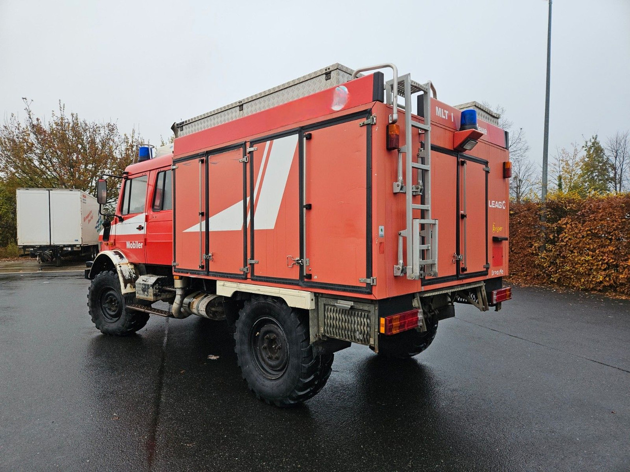 Unimog U4000 4x4 DOKA Tanklöschfahrzeug Feuerwehr - Вантажівка цистерна: фото 3 Unimog U4000 4x4 DOKA Tanklöschfahrzeug Feuerwehr - Вантажівка цистерна: фото 3