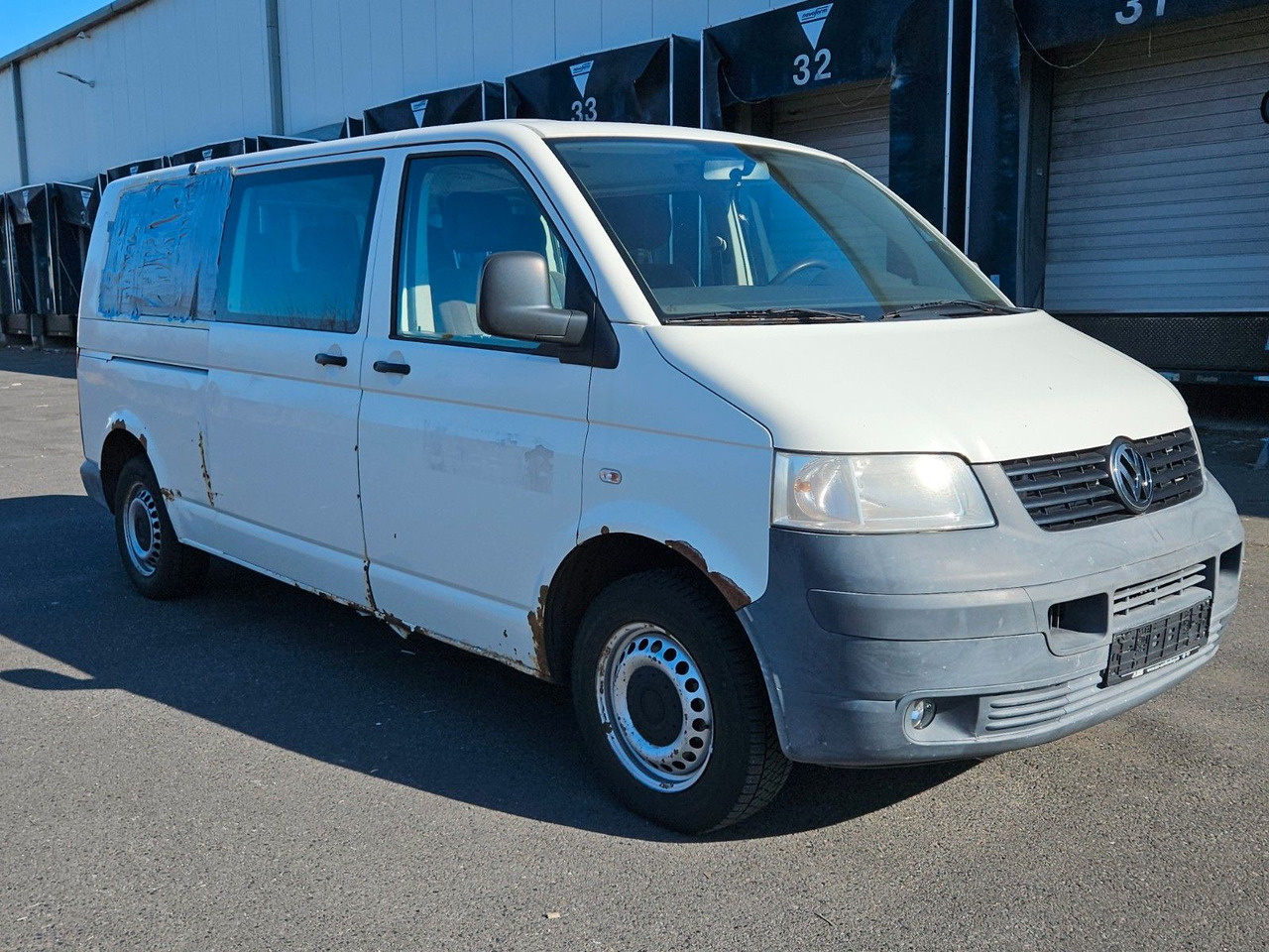 Volkswagen T5 9 Sitzer lang - Пасажирський фургон: фото 4 Volkswagen T5 9 Sitzer lang - Пасажирський фургон: фото 4