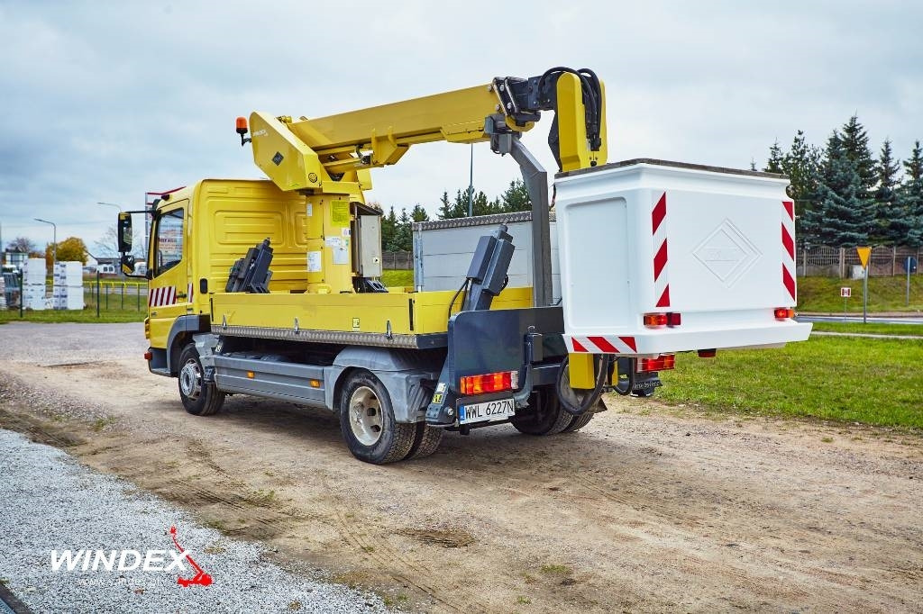 VERSALIFT VT-51-NF - Автовишка: фото 5 VERSALIFT VT-51-NF - Автовишка: фото 5