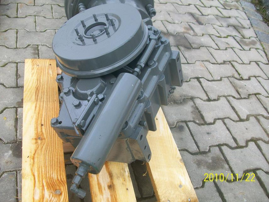 Atlas 1304 - Трансмісія в категорії Будівельна техніка: фото 2 Atlas 1304 - Трансмісія в категорії Будівельна техніка: фото 2