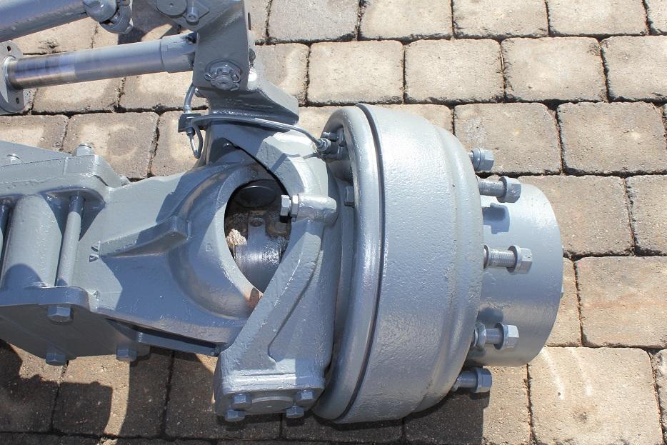 Atlas 1602 E - Вісь та запчастини в категорії Будівельна техніка: фото 3 Atlas 1602 E - Вісь та запчастини в категорії Будівельна техніка: фото 3