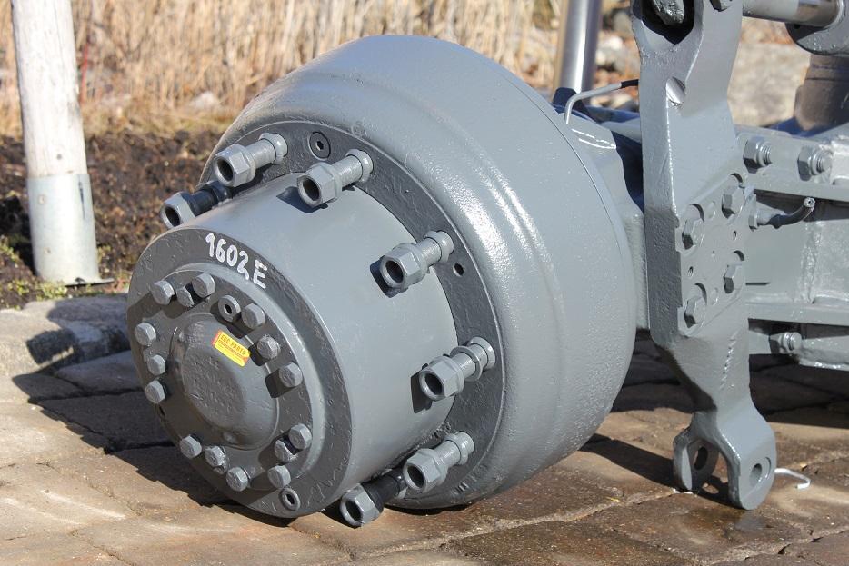 Atlas 1602 E - Вісь та запчастини в категорії Будівельна техніка: фото 5 Atlas 1602 E - Вісь та запчастини в категорії Будівельна техніка: фото 5