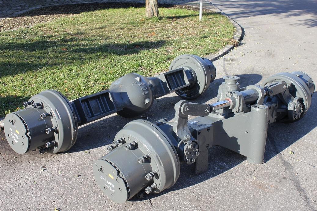 Atlas 1604 K - Вісь та запчастини в категорії Будівельна техніка: фото 1 Atlas 1604 K - Вісь та запчастини в категорії Будівельна техніка: фото 1