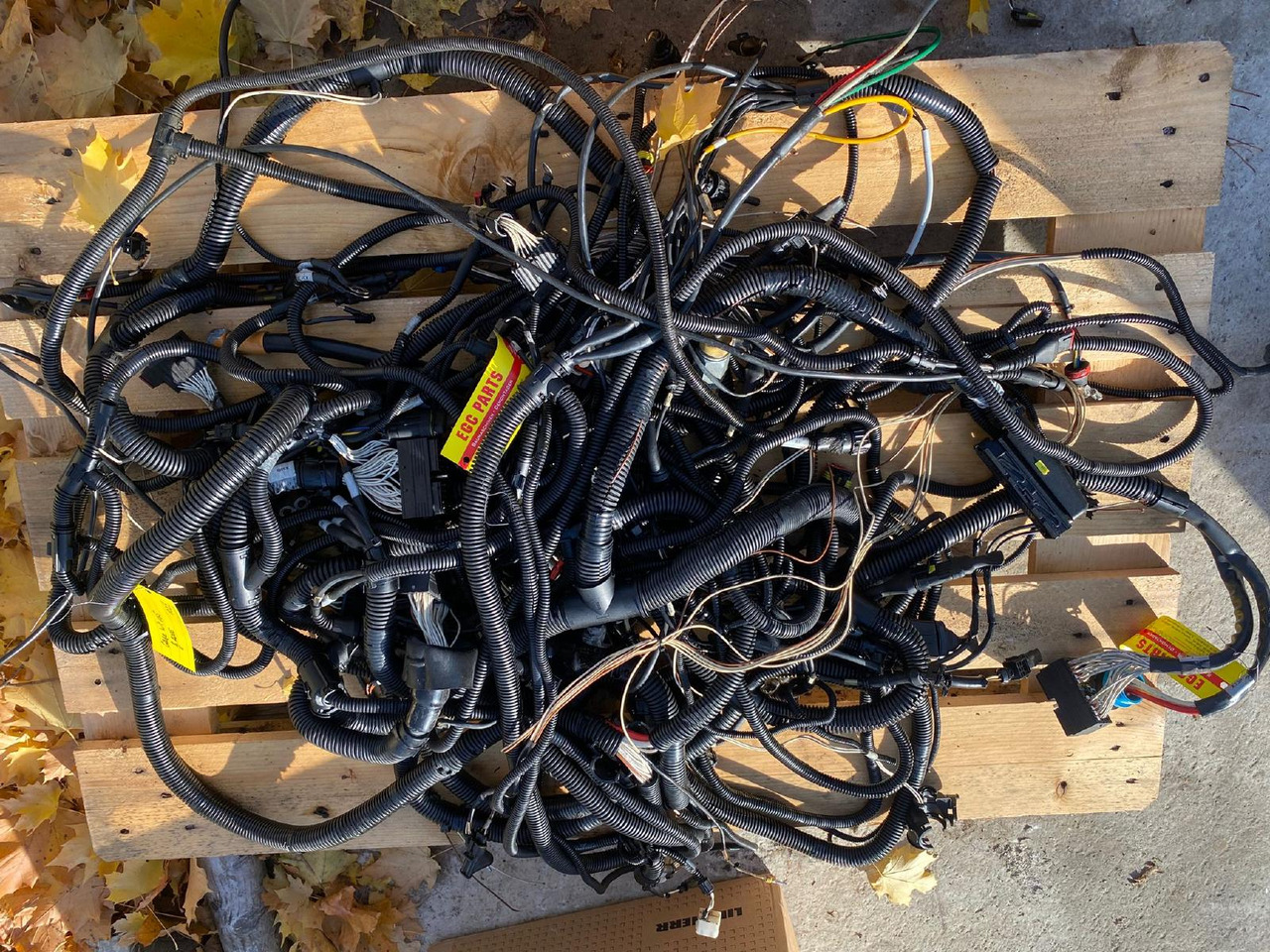 Case WX 165 - Кабелі/ Дроти в категорії Будівельна техніка: фото 3 Case WX 165 - Кабелі/ Дроти в категорії Будівельна техніка: фото 3