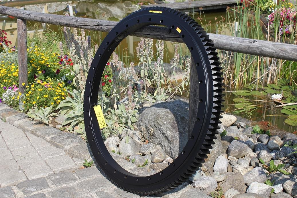 Поворотне кільце в категорії Будівельна техніка Caterpillar 212 BFT: фото 6