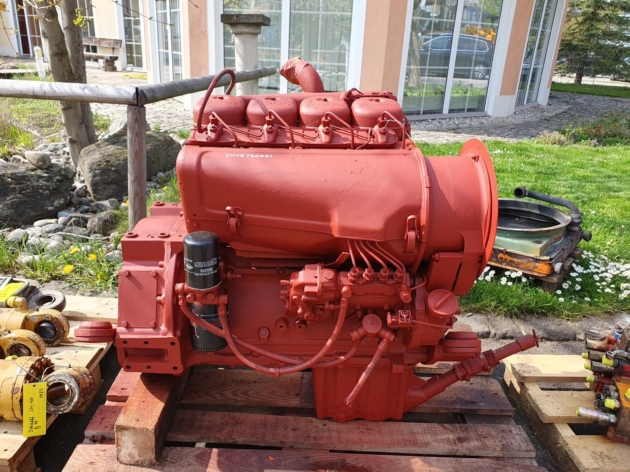 Deutz F4L912 aus SKB 800 - Двигун в категорії Будівельна техніка: фото 3 Deutz F4L912 aus SKB 800 - Двигун в категорії Будівельна техніка: фото 3