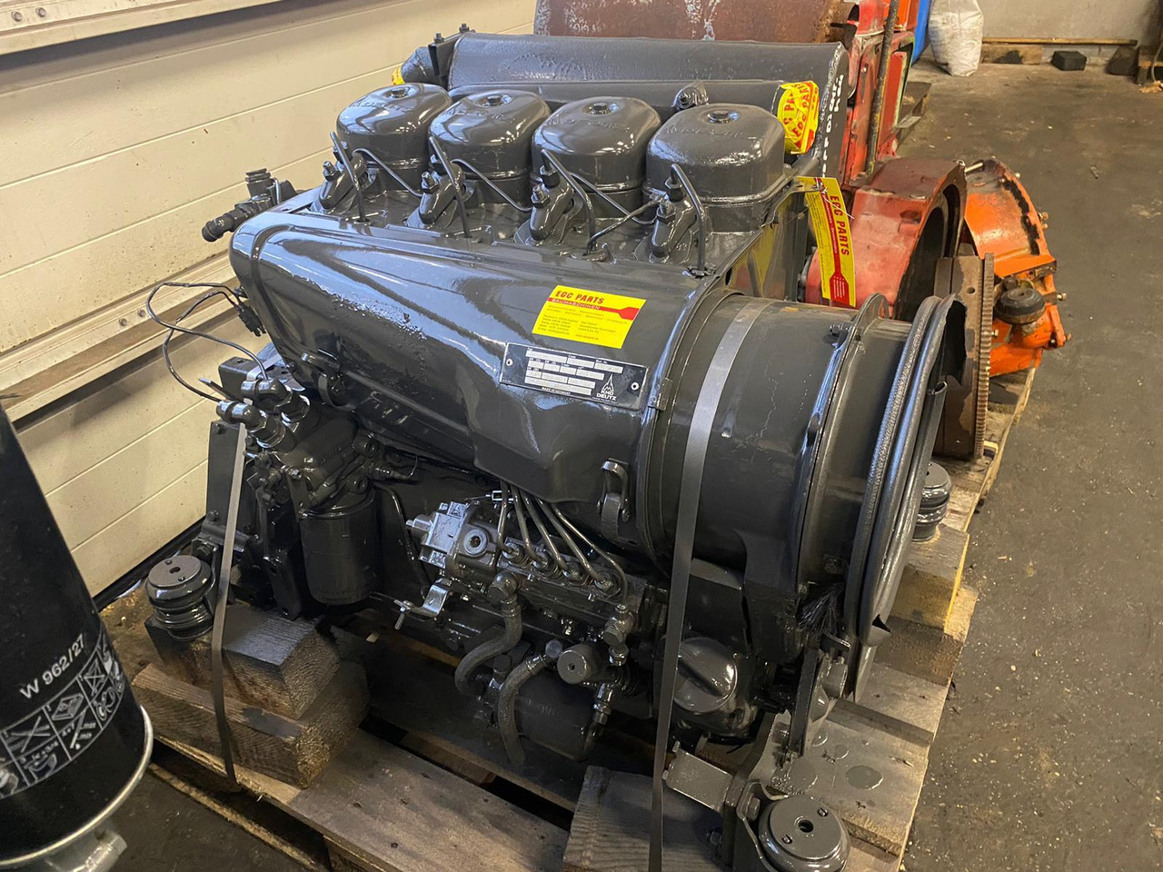 Deutz F4L913 - Двигун в категорії Будівельна техніка: фото 1 Deutz F4L913 - Двигун в категорії Будівельна техніка: фото 1
