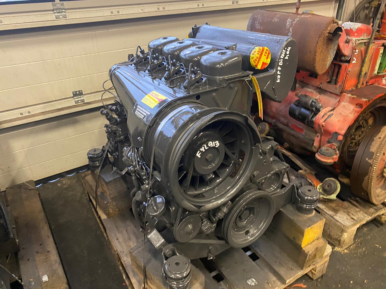 Deutz F4L913 - Двигун в категорії Будівельна техніка: фото 2 Deutz F4L913 - Двигун в категорії Будівельна техніка: фото 2